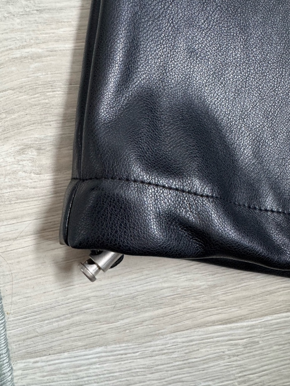 7 For All Mankind Black Faux Leather Cargo Pants - Picture 2 of 5